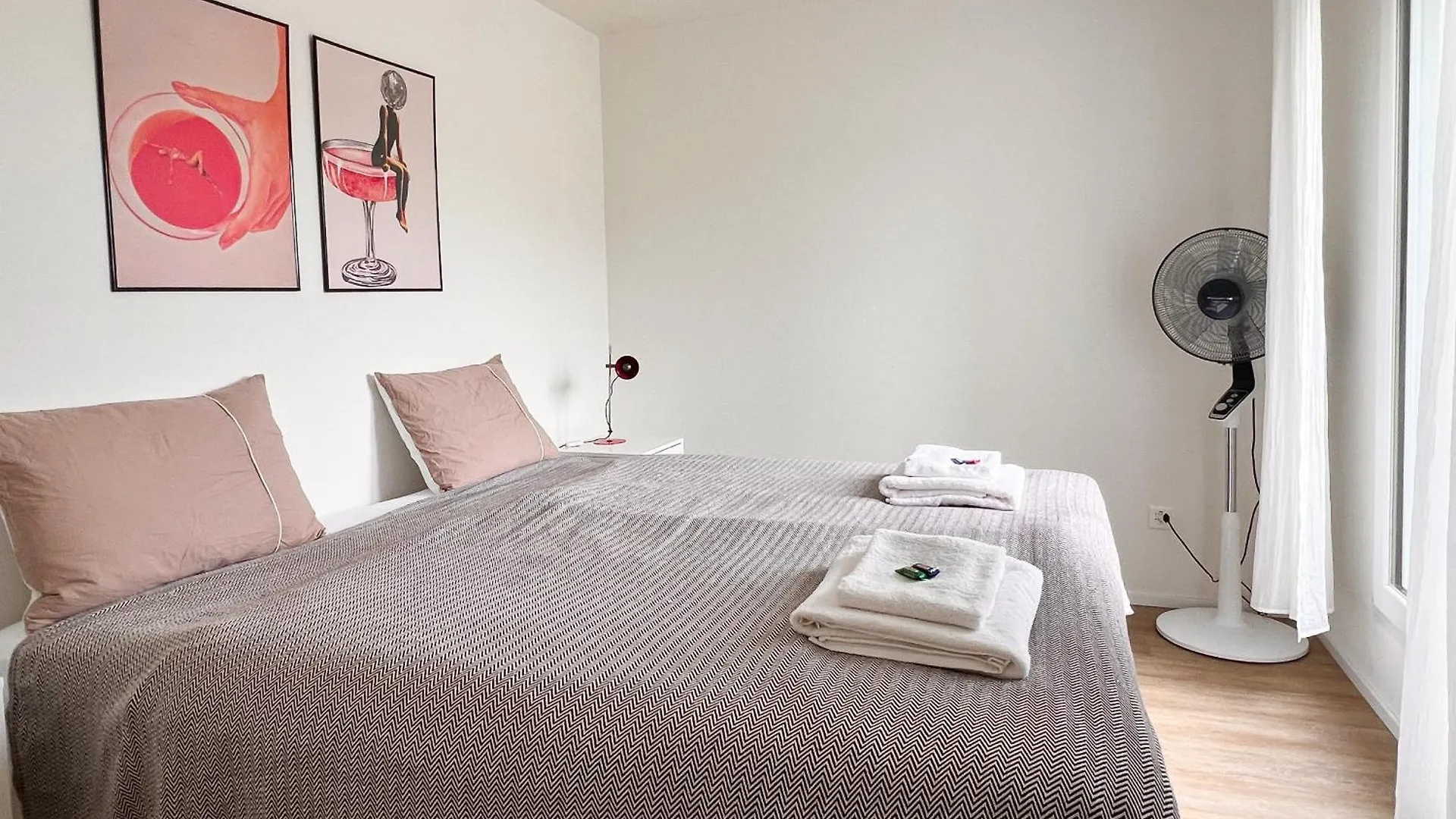 Lägenhet Heaven Rooftop Suite With 2 Balconies -403- Zürich